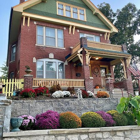 The Edmond An 1887 Arts & Crafts Gem Apartment Saint Joseph Exterior photo